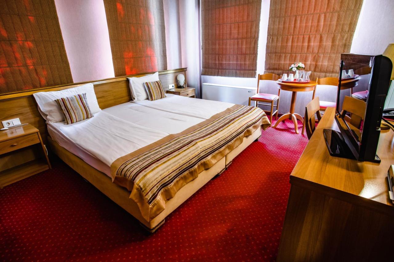 Alegro Hotel